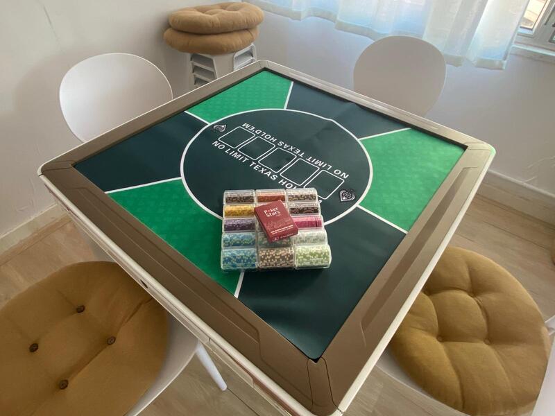 White Chill Partyroom-4