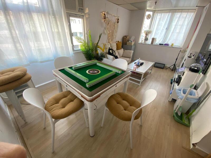 White Chill Partyroom-10