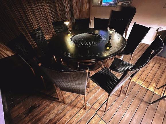 Gold Club Partyroom-14
