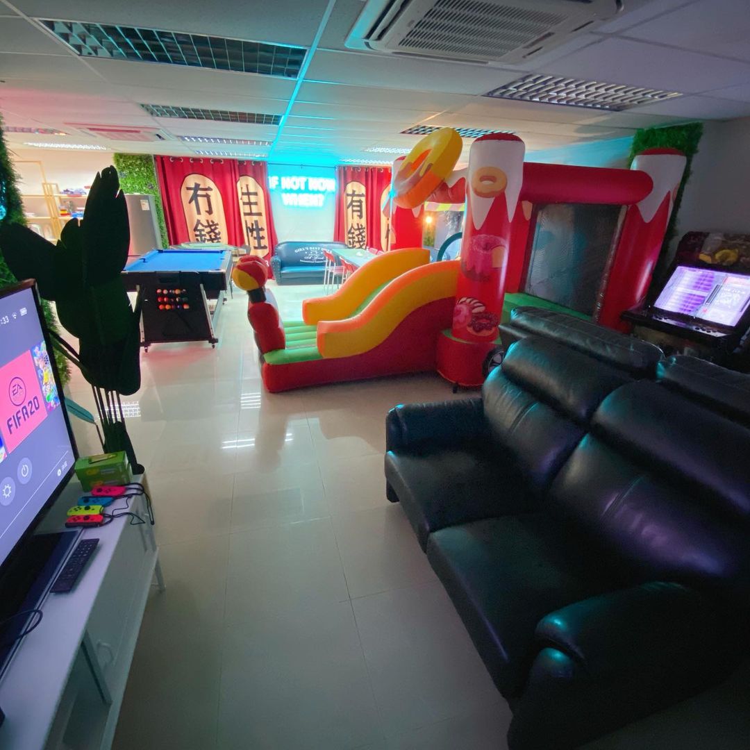 Studio Partyroom-37