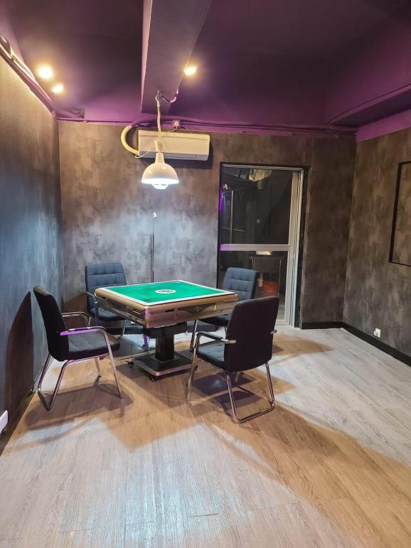 Talker Partyroom-12
