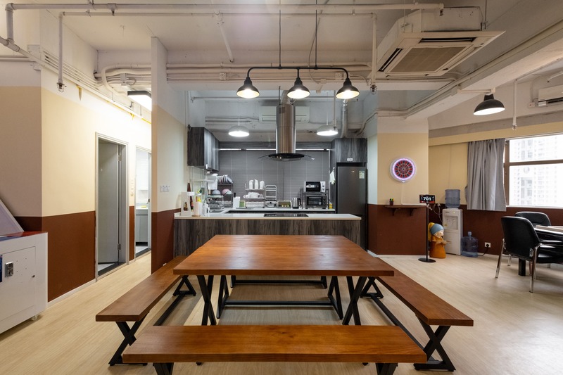 Corner3 Partyroom-4