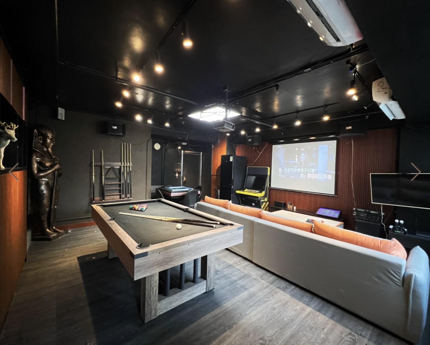 Spaco TST Partyroom-1