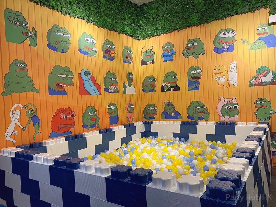 Crazystudio Partyroom-24