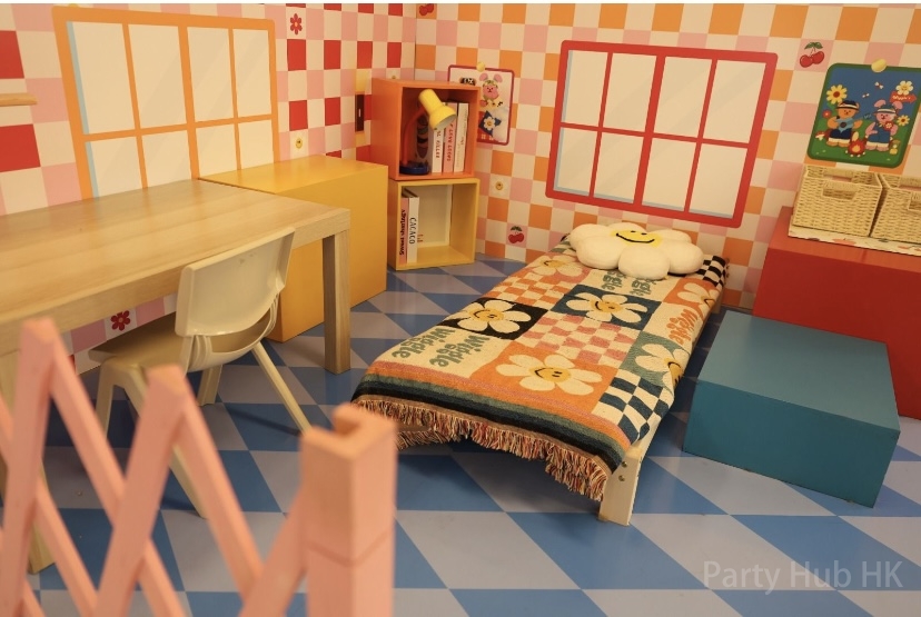 Wooftopia Party Room-2