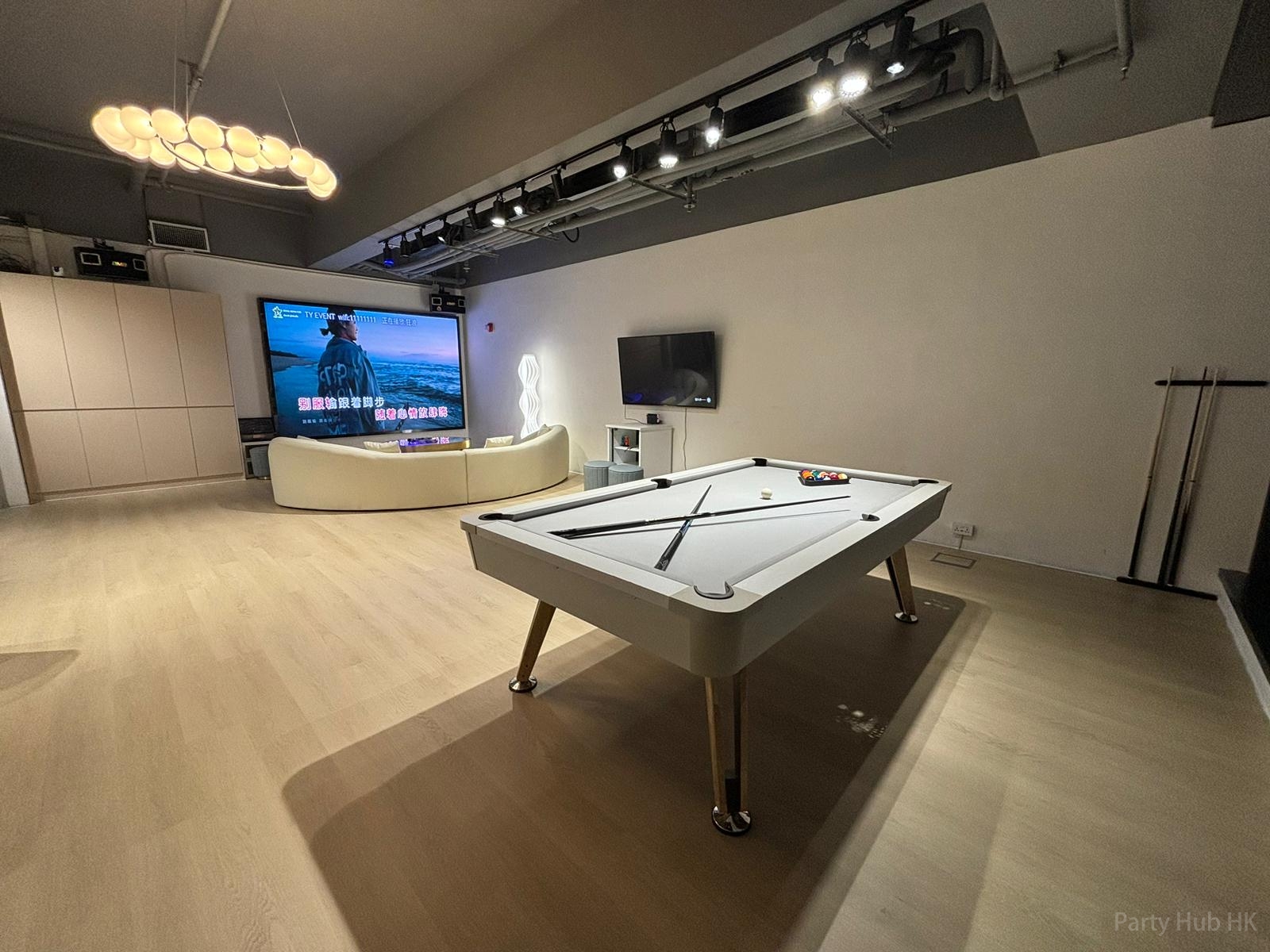 Gravity Event Partyroom-13