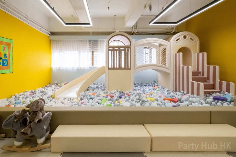 Corner3 Partyroom-23