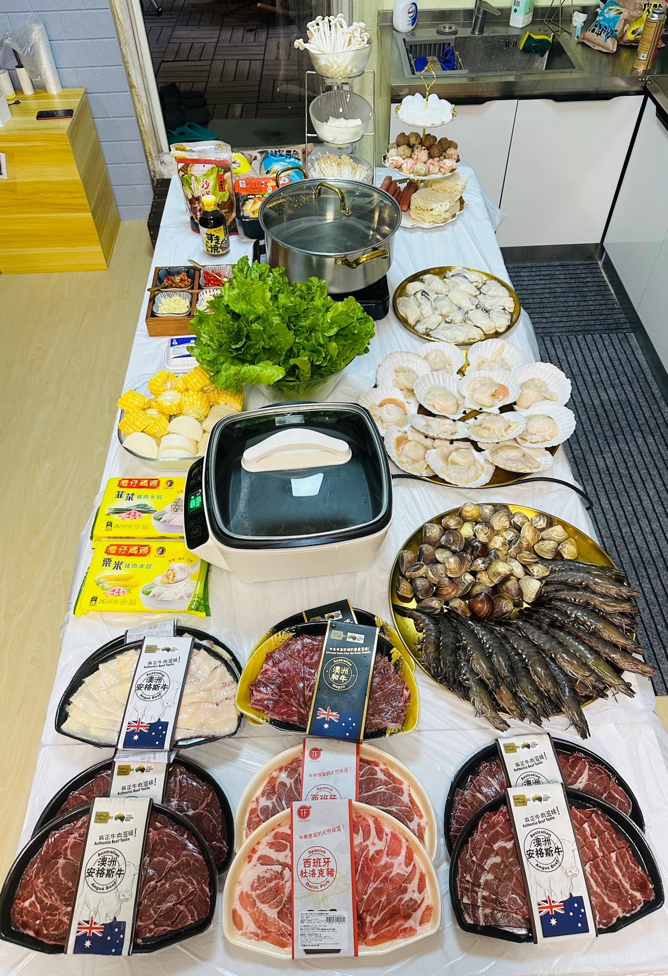 NeNeNeverland Partyroom-21